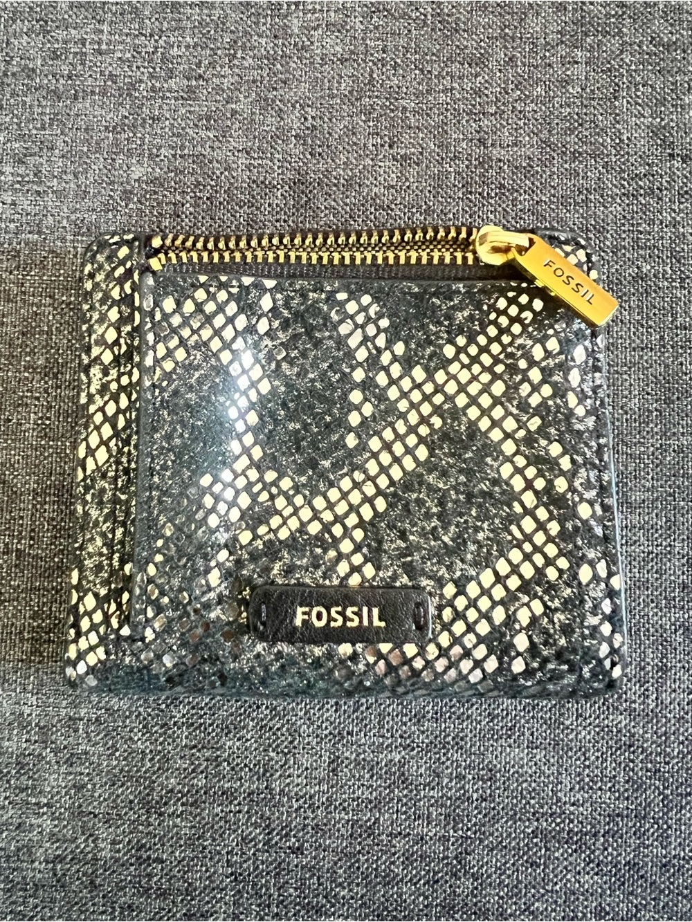 Fossil Black and Cream Snake-Print Card Wallet with Gold Hardware
